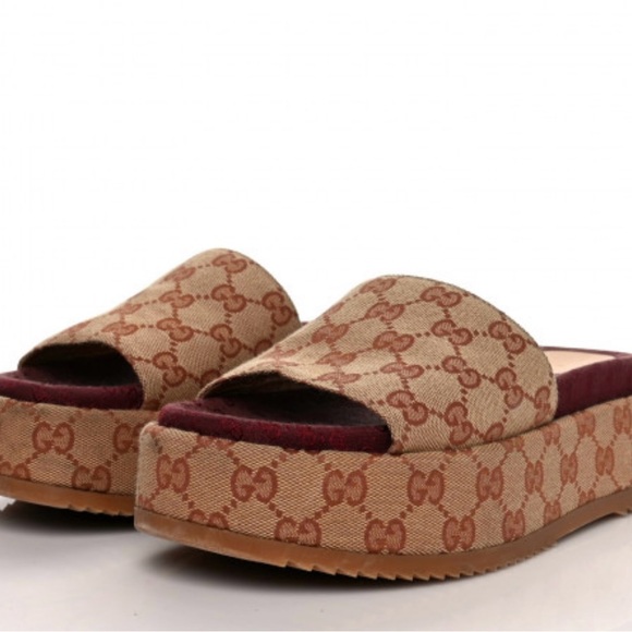 Gucci Canvas Monogram Angelina Platform Slide Sandals 38 - Picture 2 of 6